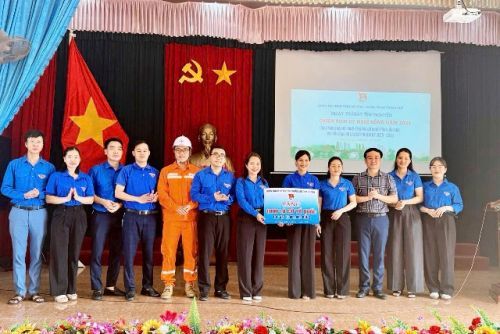 doan-thanh-nien-so-van-hoa-the-thao-va-du-lich-to-chuc-cac-hoat-dong-y-nghia-nhan-chien-dich-ky-nghi-hong-nam-2025